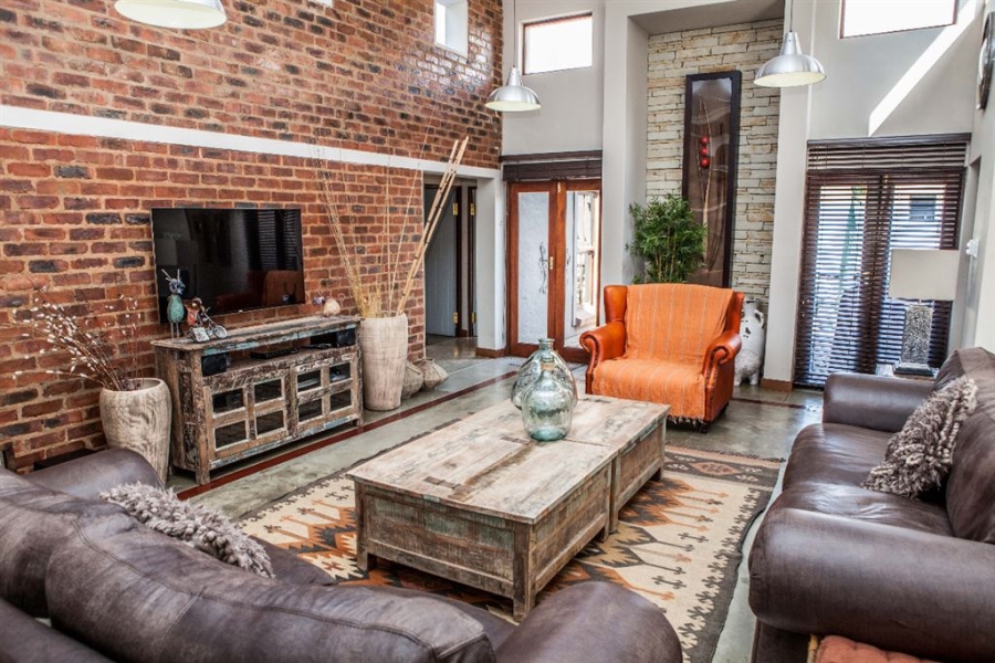 3 Bedroom Property for Sale in The Coves North West